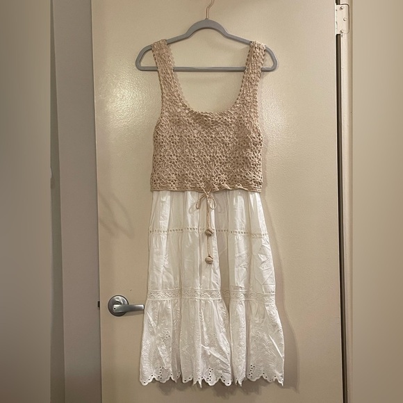 ANTHROPOLOGIE NWOT Beckett Crochet Eyelet Dress in Neutral - Picture 5 of 10
